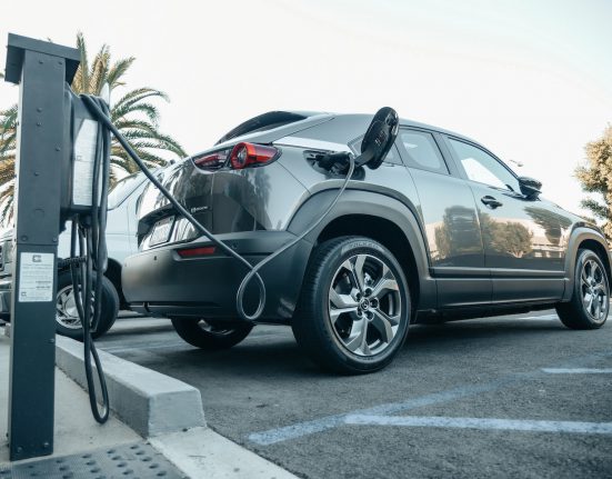 Electric vehicle charging it's battery